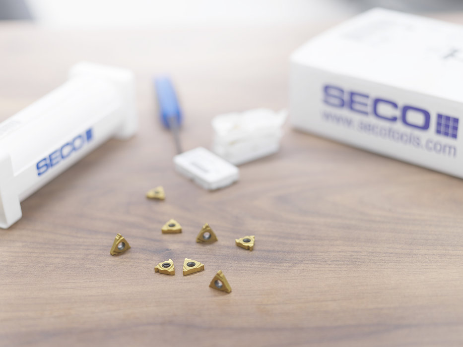 A Seco Tools tovább bővíti teljes profilú precíziós menetkészítő lapkáinak termékválasztékát